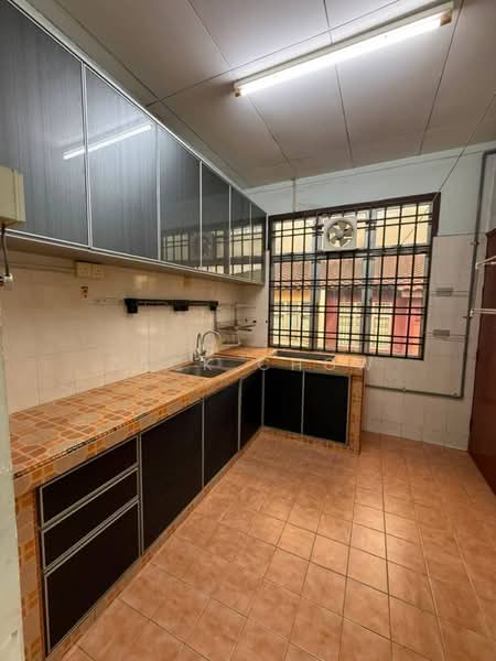 Rumah Teres 1 Tingkat untuk Dijual di Bandar Uda Utama (Johor Bahru) - Zack Chow - Kitchen - PropertyGuru.com.my