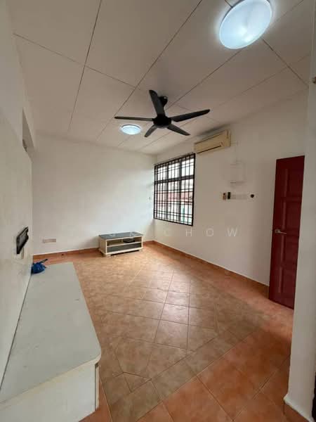 Rumah Teres 1 Tingkat untuk Dijual di Bandar Uda Utama (Johor Bahru) - Zack Chow - Living Room - PropertyGuru.com.my