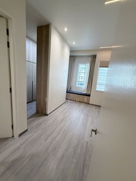 Rumah Teres 2-Tingkat untuk Dijual di Bandar Country Homes (Rawang) - SK Luk - Interior - PropertyGuru.com.my