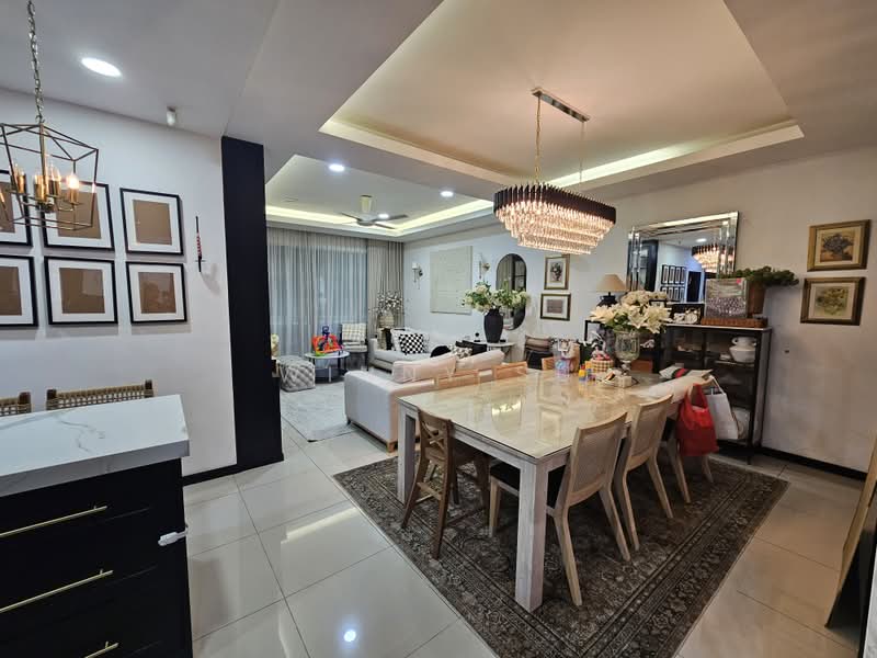Townhouse for Sale in Shah Alam (Selangor) - Winny Su - Living Room - PropertyGuru.com.my