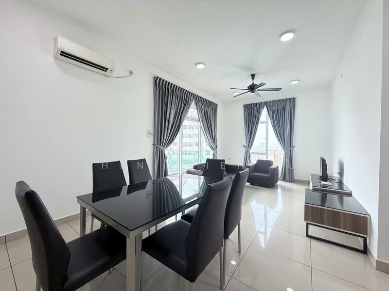 Condominium for Sale at M Condominium @ Larkin - Chen Shieh Yu - Living Room - PropertyGuru.com.my