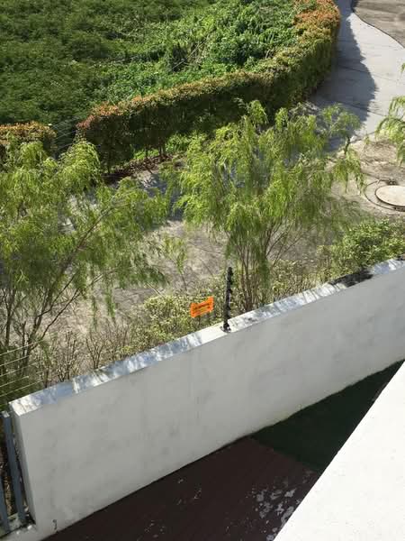 Rumah Berkembar untuk Dijual di Lake Fields (Sungai Besi) - Ivan Lim - PropertyGuru.com.my