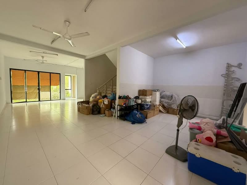 2-storey Terraced House for Sale in Denai Alam (Shah Alam) - Ryan Soo - Living Room - PropertyGuru.com.my