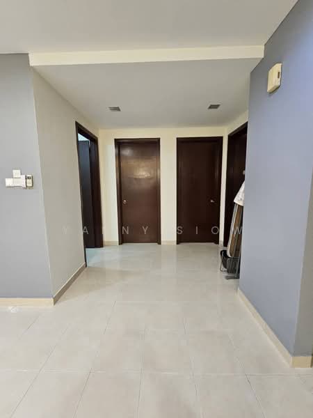 Kondominium untuk Dijual di Riana Green East - Yanny Siow - Corridor - PropertyGuru.com.my