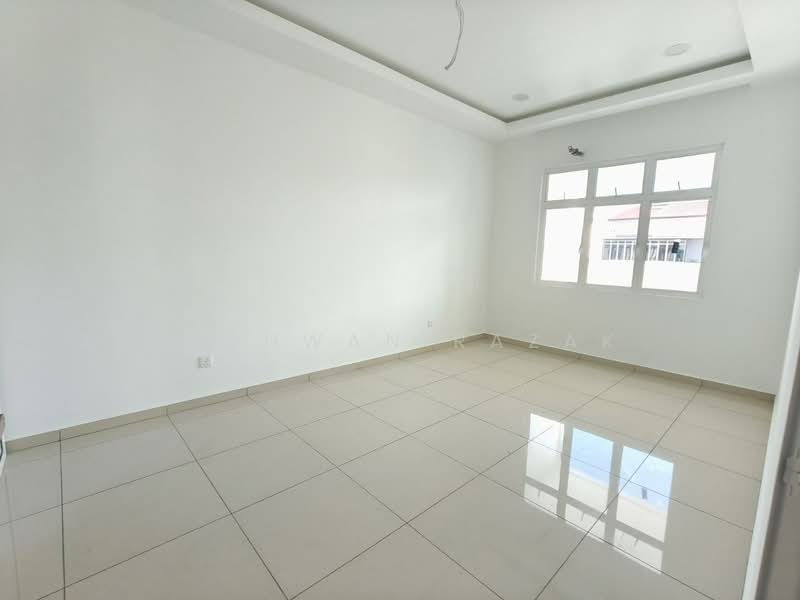 Rumah Berkembar untuk Dijual di Canary Garden (Klang) - Ridhwan Razak - Interior - PropertyGuru.com.my