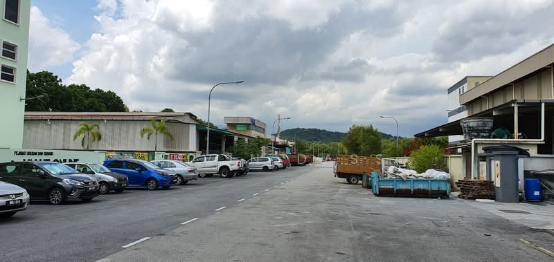 Kilang untuk Disewa di Puchong (Selangor) - Kevin Dass - Exterior - PropertyGuru.com.my
