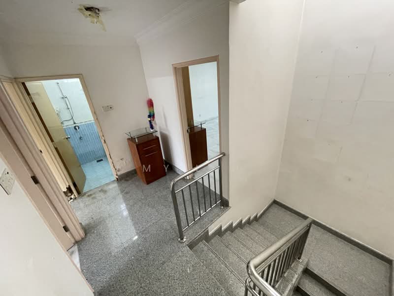 Rumah Teres 2-Tingkat untuk Dijual di Taman Bukit Idaman (Selayang) - MY Loh - PropertyGuru.com.my