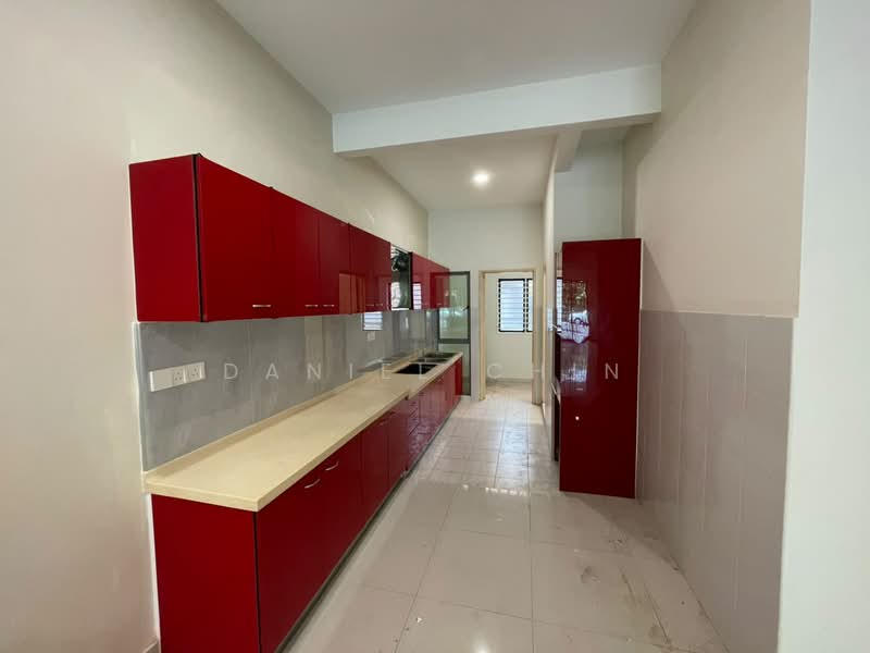 Rumah Teres 2-Tingkat untuk Disewa di Sering Ukay (Ampang) - Daniel Chin - Kitchen - PropertyGuru.com.my