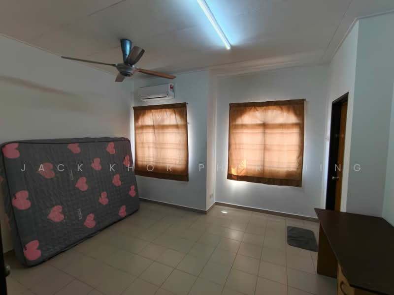Rumah Teres 2 Tingkat untuk Disewa di Shah Alam (Selangor) - Jack Khor Phor Jiing - Bedroom - PropertyGuru.com.my
