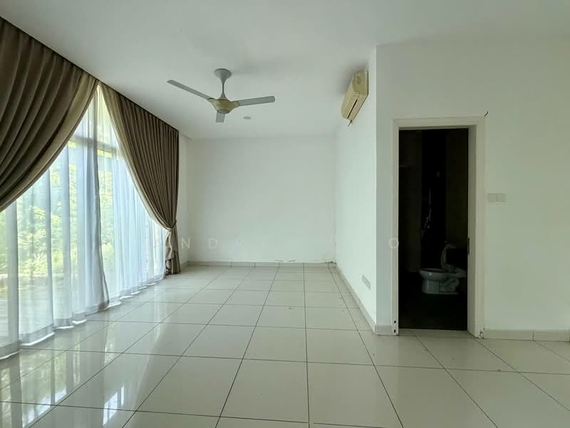 Vila Berkembar untuk Dijual di Straits View (Johor Bahru) - Andrew Teo - Living Room - PropertyGuru.com.my
