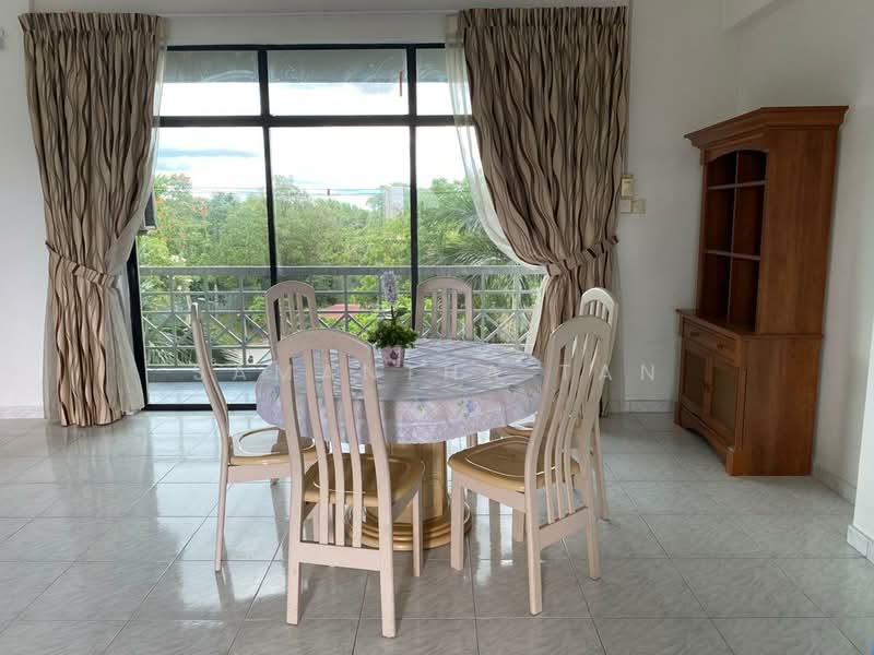 Pangsapuri untuk Dijual di Mewah View Luxurious Apartments - Samantha Tan - Dining Room - PropertyGuru.com.my
