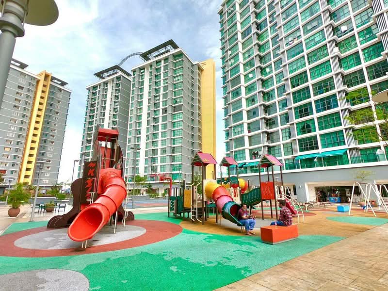 Service Residence for Rent at Vista Alam Serviced Apartment - Hairul Azmi - Exterior - PropertyGuru.com.my