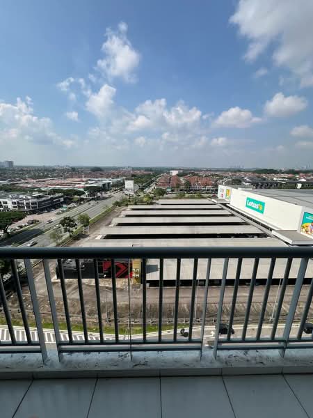 Kediaman Servis untuk Disewa di The Sky Executive Suites - Chloe Shum - View - PropertyGuru.com.my