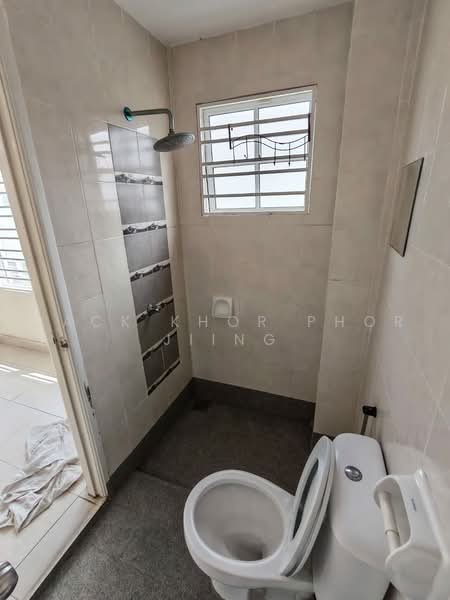 Rumah Teres 2 Tingkat untuk Disewa di Shah Alam (Selangor) - Jack Khor Phor Jiing - Bathroom - PropertyGuru.com.my