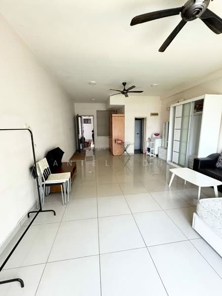 Servis Apartment untuk Dijual di Palazio - Daniel Yong - Living Room - PropertyGuru.com.my