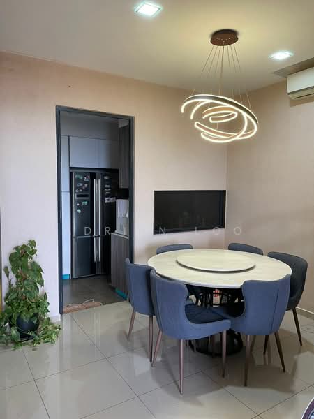 Kondominium untuk Dijual di The Rainz - Adrian Loo - Dining Room - PropertyGuru.com.my
