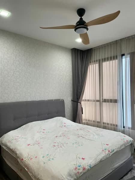 Kondominium untuk Dijual di The Rainz - Adrian Loo - Bedroom - PropertyGuru.com.my