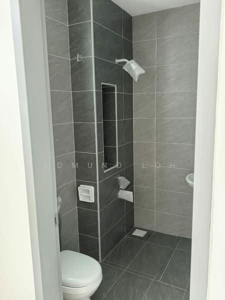 Rumah Teres 2-Tingkat untuk Dijual di Taman Desa Palma (Tebrau) - Edmund Loh - Bathroom - PropertyGuru.com.my