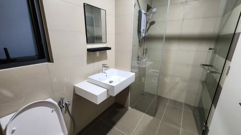 Condominium for Rent at Kuchai Sentral - Amber Cheong - Bathroom - PropertyGuru.com.my