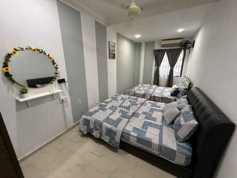 Rumah Teres 2-Tingkat untuk Dijual di Taman Setia Indah (Tebrau) - Ching Ling Hel - Bedroom - PropertyGuru.com.my