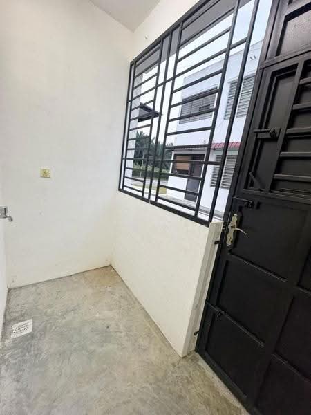 Rumah Bandar untuk Disewa di Bandar Putra Kulai (Kulai) - Sausa Lee - Exterior - PropertyGuru.com.my