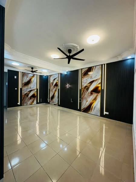 2-storey Terraced House for Sale in Bandar Dato Onn (Tebrau) - Ivy Low - Living Room - PropertyGuru.com.my