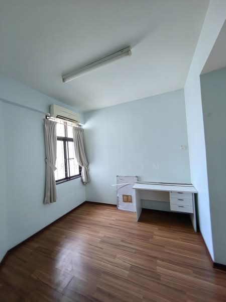 2-storey Terraced House for Sale in Taman Merak (Sungai Dua) - Ryan Sim - Study - PropertyGuru.com.my