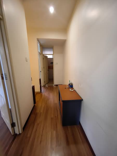 2-storey Terraced House for Sale in Taman Merak (Sungai Dua) - Ryan Sim - Corridor - PropertyGuru.com.my