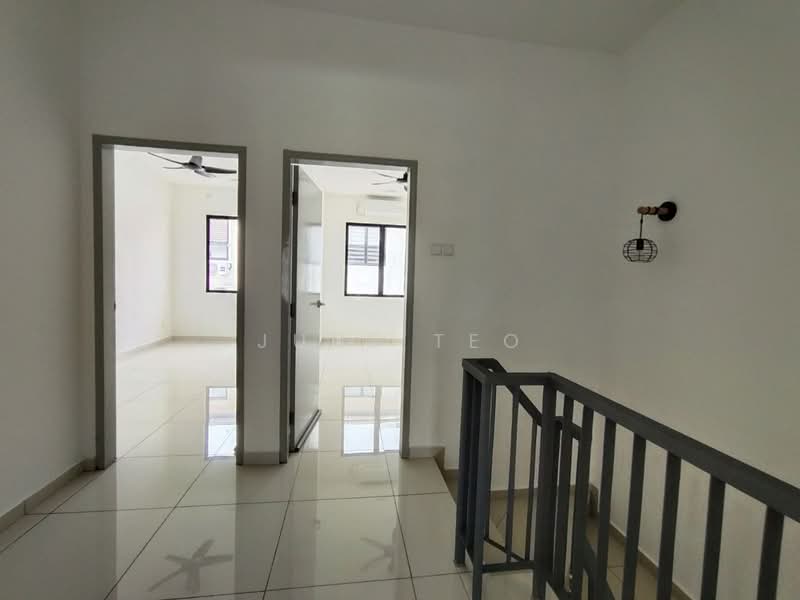 Terraced House for Rent in Johor Bahru (Johor) - June Teo - Corridor - PropertyGuru.com.my