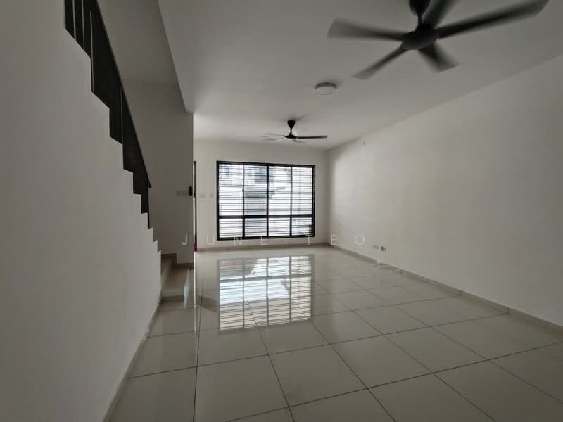 Terraced House for Rent in Johor Bahru (Johor) - June Teo - Living Room - PropertyGuru.com.my