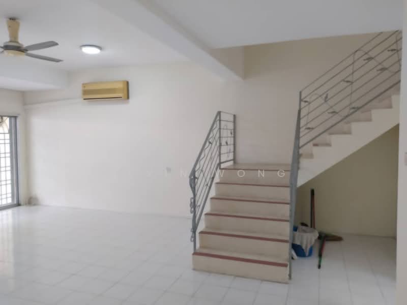 2.5-storey Terraced House for Sale in Taman Menglembu Impiana Adril (Menglembu) - Alvin Wong - Living Room - PropertyGuru.com.my