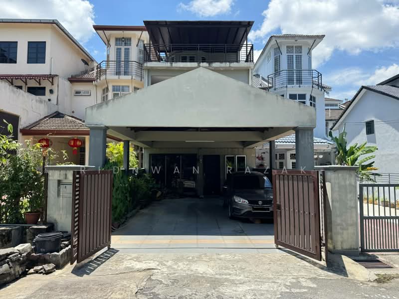 Rumah Teres 3 Tingkat untuk Dijual di Ampang Jaya (Ampang) - Ridhwan Razak - Exterior - PropertyGuru.com.my