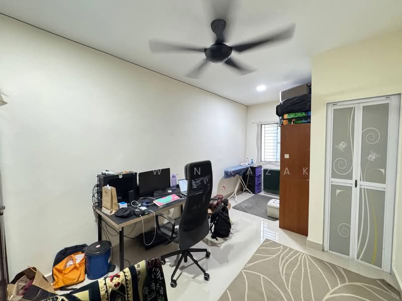Rumah Teres 3 Tingkat untuk Dijual di Ampang Jaya (Ampang) - Ridhwan Razak - Study - PropertyGuru.com.my