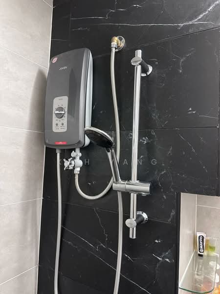 Condominium for Rent at QuayWest Residence - Kah Yang - Bathroom - PropertyGuru.com.my