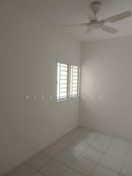 Condominium for Rent at Residensi Sateria - Alex Chong - Interior - PropertyGuru.com.my