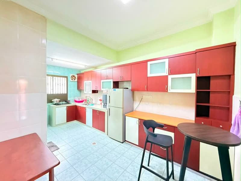 Rumah Teres 2 Tingkat untuk Dijual di Taman Daya (Johor Bahru) - Daniel Yong - Kitchen - PropertyGuru.com.my