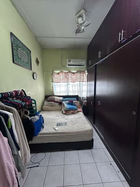 Rumah Teres 2 Tingkat untuk Dijual di Puchong (Selangor) - Ali Idris - Bedroom - PropertyGuru.com.my