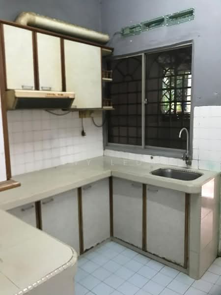 2-storey Terraced House for Rent in Ampang (Selangor) - Tony Leong - Kitchen - PropertyGuru.com.my
