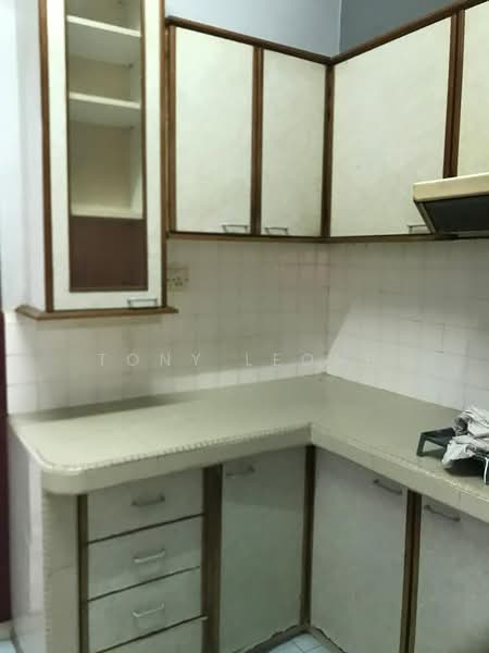 2-storey Terraced House for Rent in Ampang (Selangor) - Tony Leong - Kitchen - PropertyGuru.com.my