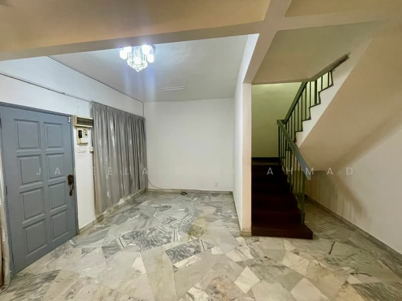 Flat for Sale at Section 28 Shah Alam - Jaleela Banu Ahmad - Interior - PropertyGuru.com.my