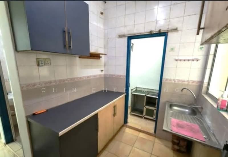 Condominium for Rent at Ketumbar Hill - Chin Chee Meng - Kitchen - PropertyGuru.com.my