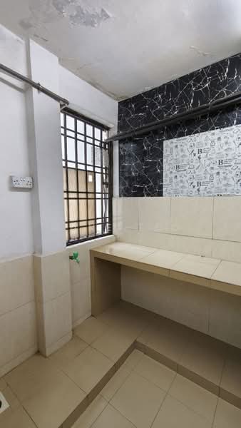 Flat for Rent at Sri Intan - June Teo - PropertyGuru.com.my