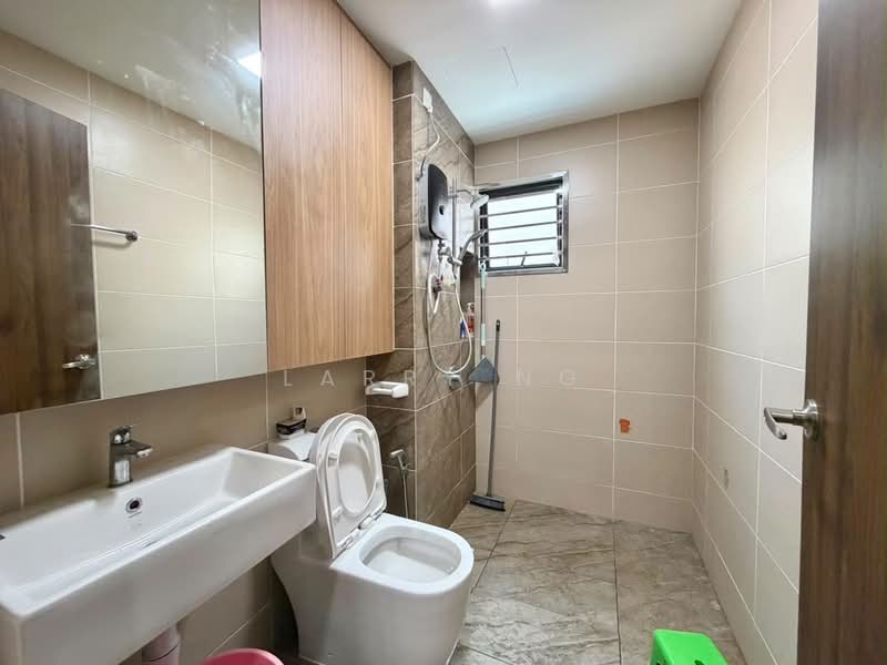 Service Residence for Sale at Veranda Residence - Larry Ng - PropertyGuru.com.my