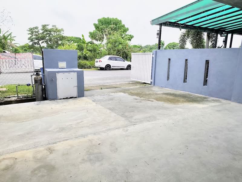 2-storey Terraced House for Sale in Banting (Selangor) - FAIZ REZA - Exterior - PropertyGuru.com.my