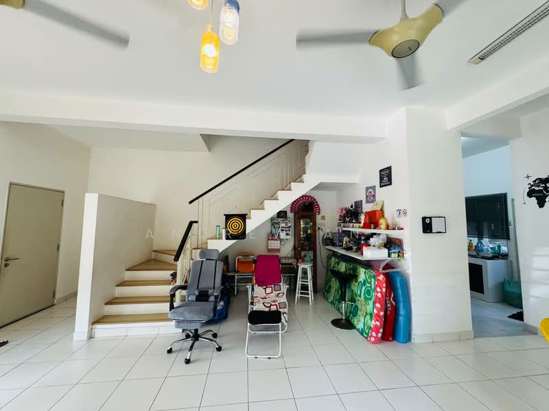 2-storey Terraced House for Sale in Bandar Bukit Raja (Klang) - Andrew Ang - Living Room - PropertyGuru.com.my