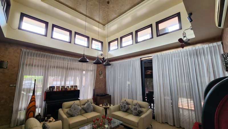 Semi-Detached House for Sale in Kota Kemuning (Shah Alam) - J J - Living Room - PropertyGuru.com.my