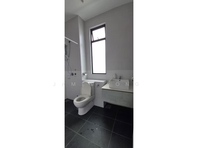 Terraced House for Sale in Kota Masai (Pasir Gudang) - James Bong - Bathroom - PropertyGuru.com.my