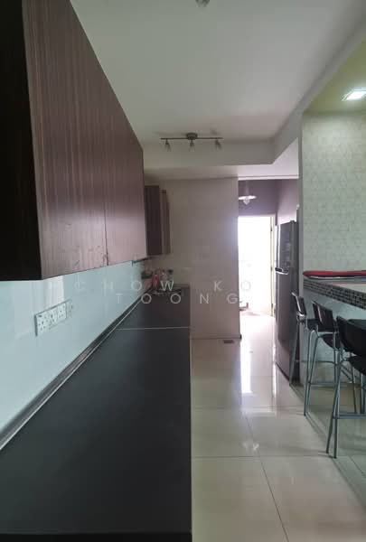 Kediaman Servis untuk Disewa di Vista Alam Serviced Apartment - Chow Kok Toong - Kitchen - PropertyGuru.com.my