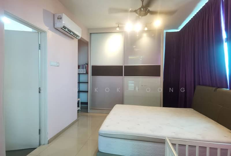 Kediaman Servis untuk Disewa di Vista Alam Serviced Apartment - Chow Kok Toong - Bedroom - PropertyGuru.com.my