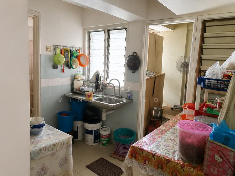 Kondominium untuk Dijual di Pelangi Damansara - Vincent Goh - Kitchen - PropertyGuru.com.my